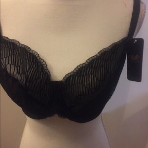 NWT Wacoal Black sheer underwire bra 36DD $58